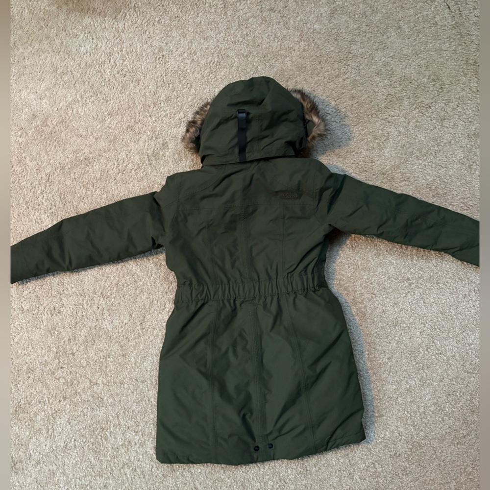 The North Face Women's Green Ski Jacket - Picture 5 of 12